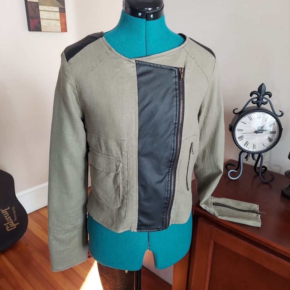 Charlotte Russe Olive And Black Faux Leather Moto Jacket Women's S - Picture 2 of 16